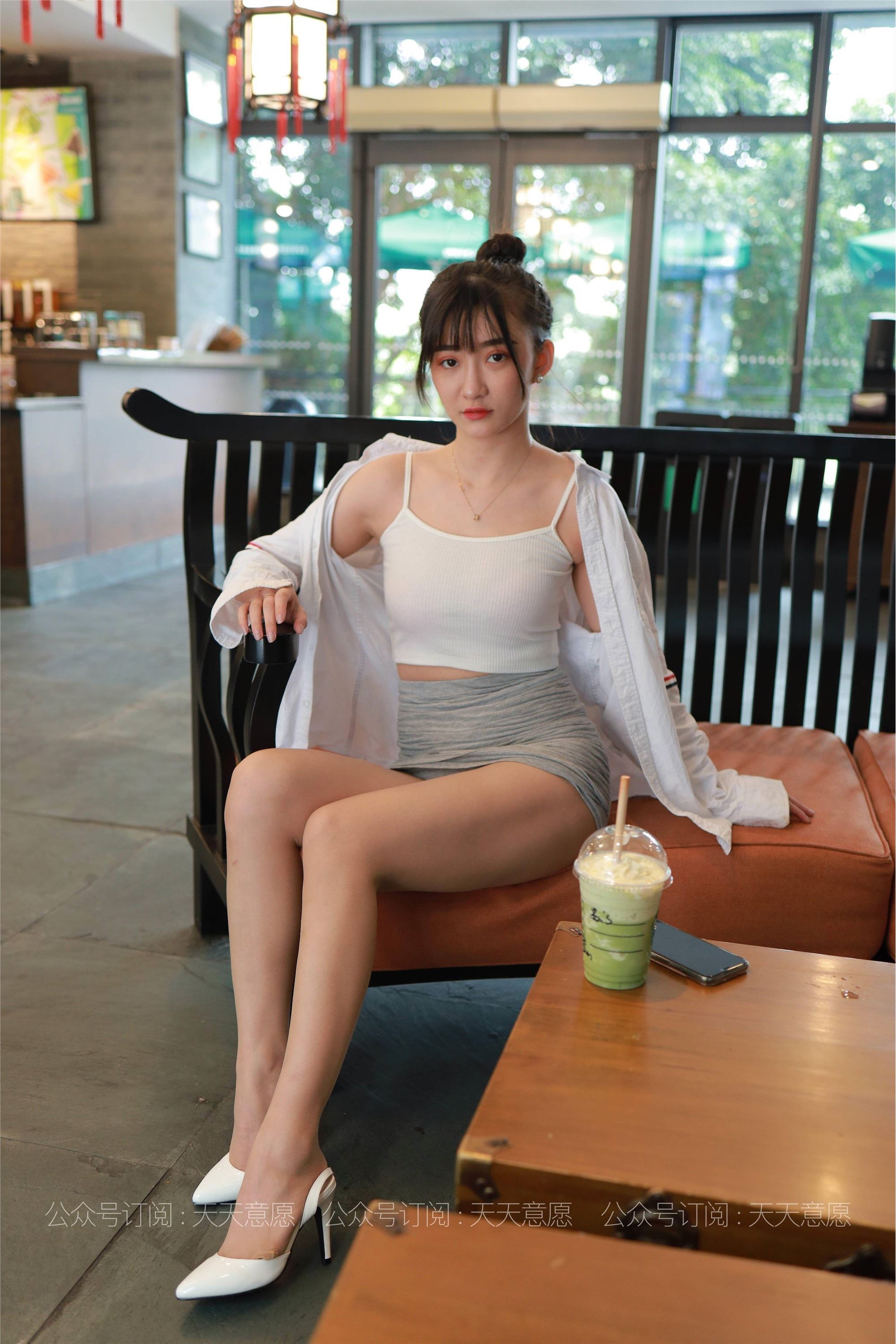 IESS异思趣向 - 模特：秋秋《性感包臀裙》